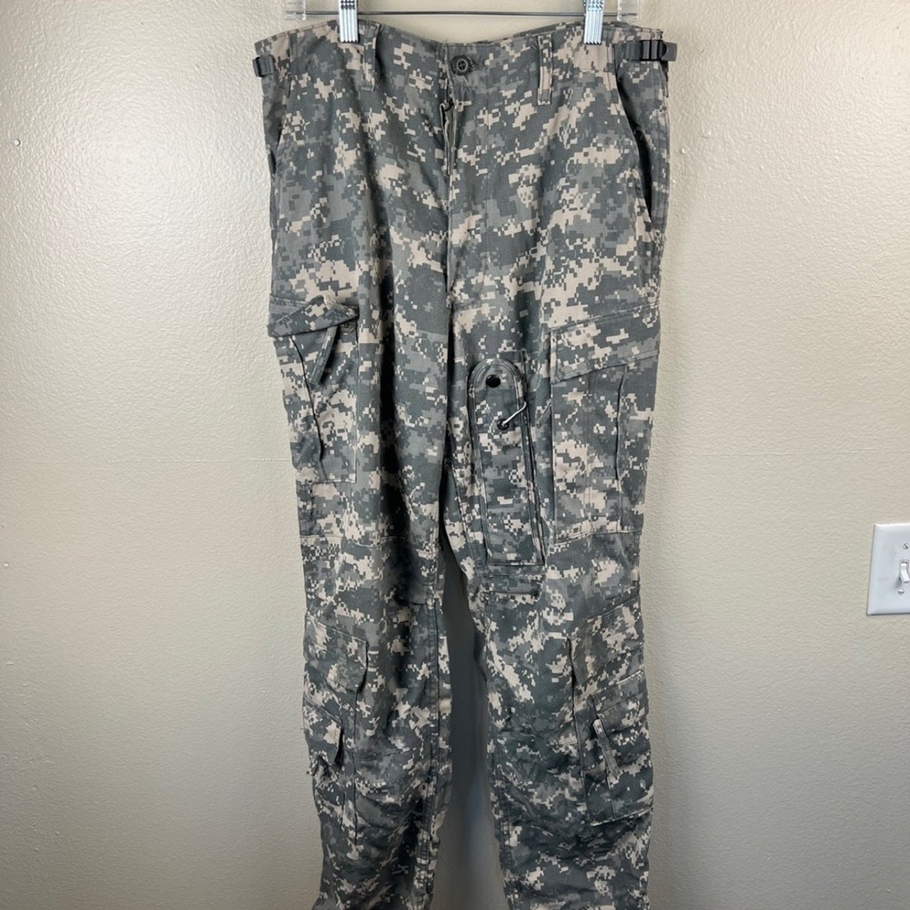 US ARMY ACU pattern Flight Combat Aircrew Pants Medium Regular